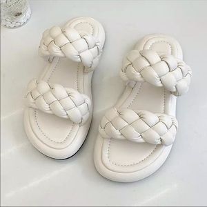 Brand New Chunky Summer Braided Straps Slippers